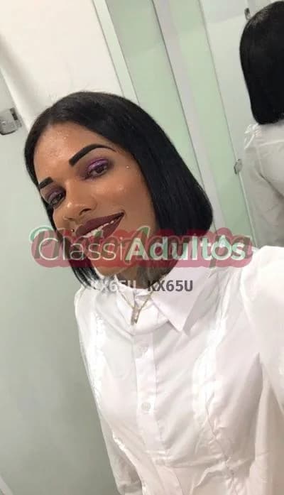 Mirela — travesti em Itapira