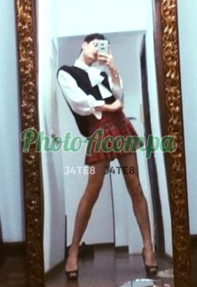 Travesti acompanhante em Curitiba com beijo na boca (2) — Mixa