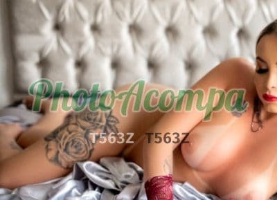 Travesti acompanhante em Brasília — beijo grego, foto 2 de Nayara