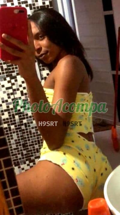 Travesti acompanhante em Nova Iguaçu com garganta profunda (4) — Nick