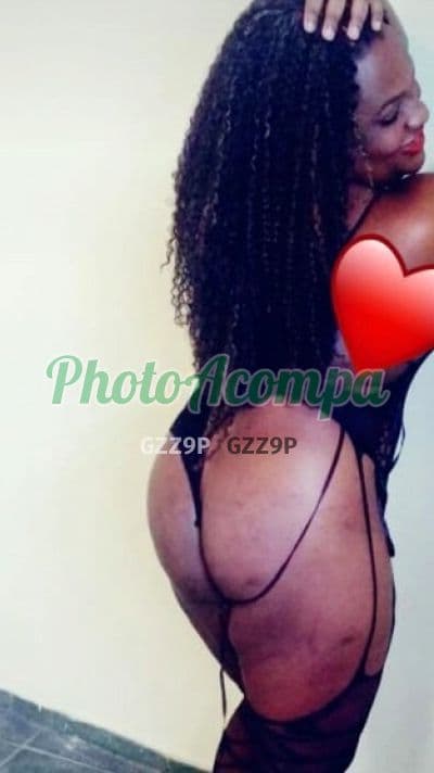 Travesti acompanhante em Nova Iguaçu com oral natural (4) — Paola