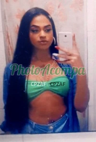 Travesti acompanhante em Vitória com garganta profunda (4) — Pollyanna