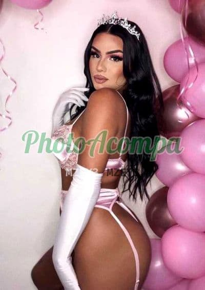 Travesti acompanhante em Ilhabela com garganta profunda (4) — Priscila