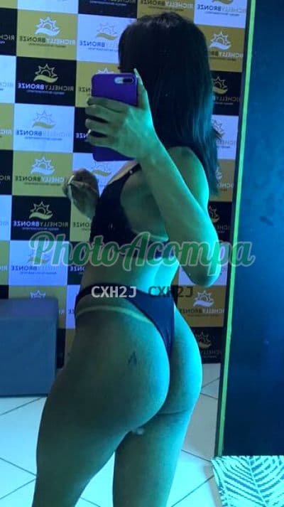 Travesti acompanhante em Duque de Caxias com beijo na boca (2) — Rayssa