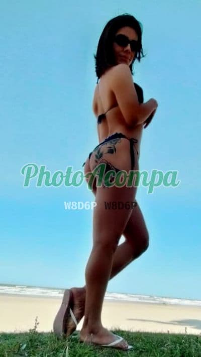Travesti acompanhante em Bertioga com beijo na boca (2) — Renata