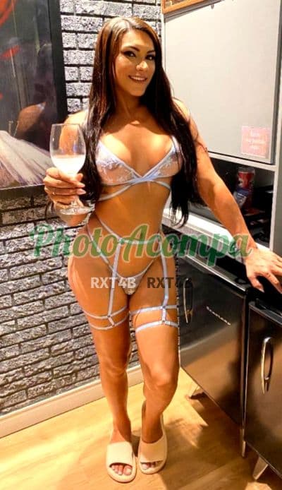 Foto 2: Travesti acompanhante em São Paulo — beijo grego, Sabrina