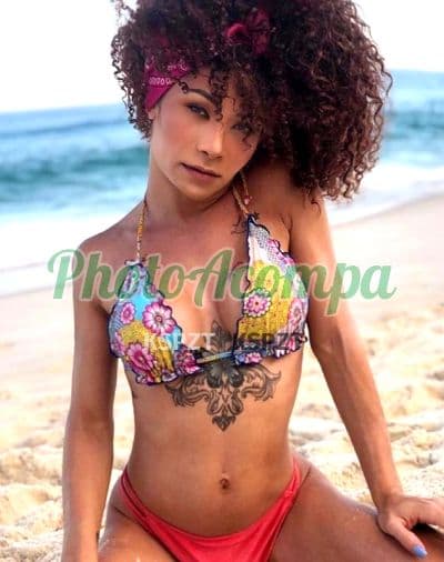 Travesti acompanhante em Rio de Janeiro — beijo na boca, foto 6 de Sarita