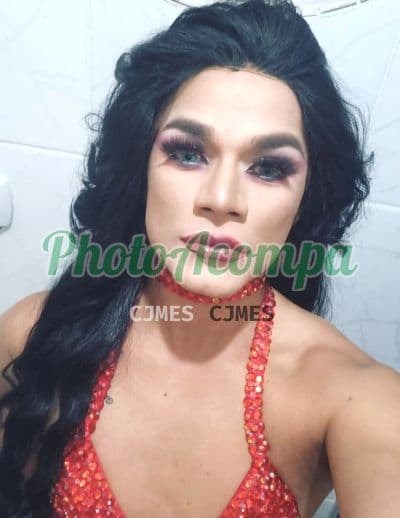 Travesti acompanhante em Curitiba — beijo grego, foto 2 de Stela