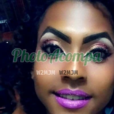 Travesti acompanhante em Vila Velha — beijo na boca, foto 4 de Tiffany