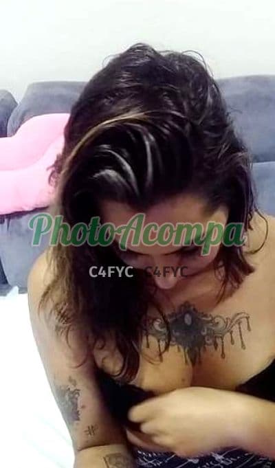 Travesti acompanhante em Curitiba com beijo na boca (2) — Transex