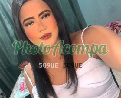 Travesti acompanhante em Belo Horizonte com beijo na boca (2) — Victória