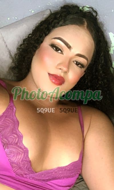Travesti acompanhante em Belo Horizonte com garganta profunda (4) — Victória