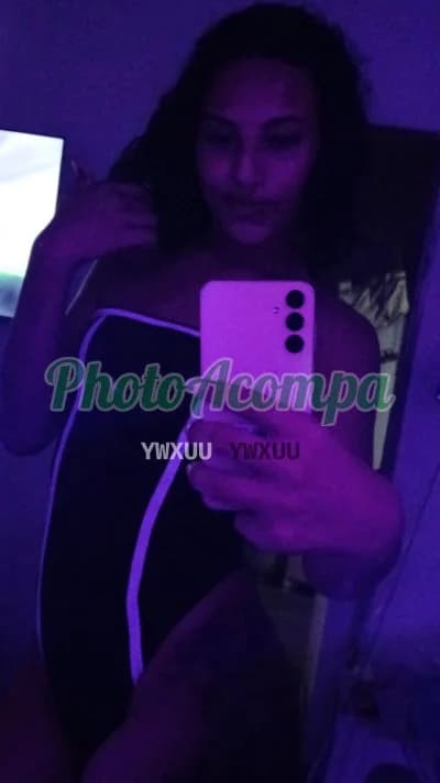 Travesti acompanhante em Recife com garganta profunda (4) — Victória