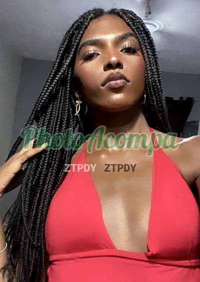 Travesti acompanhante em São Gonçalo com beijo na boca (4) — Yasmin