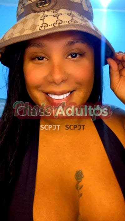 Yndia — travesti em Socorro