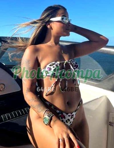 July Santos — acompanhante em Aracaju
