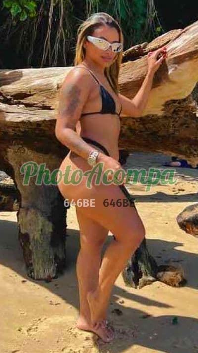 July Santos — acompanhante em Aracaju