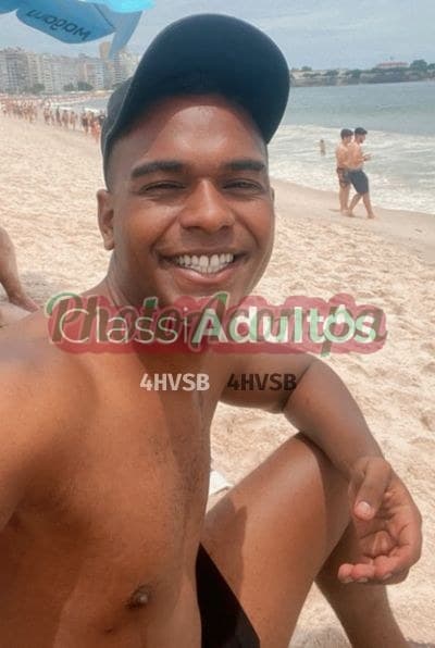 Lucas — acompanhante masculino em Vitória