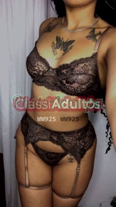 Pretinha ninfeta — acompanhante em Foz do Iguaçu