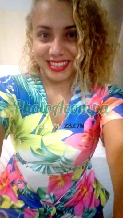 Acompanhante de seios naturais em Balneário Camboriú, foto 5 de Acompanhante