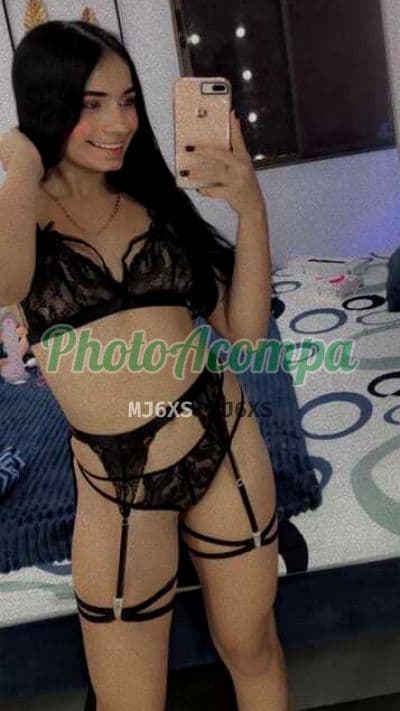Acompanhante em Salvador com namoradinha (2) — Acompanhante