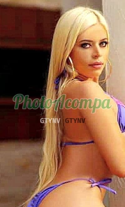 Acompanhante em São Paulo com beijo grego (2) — Acompanhante