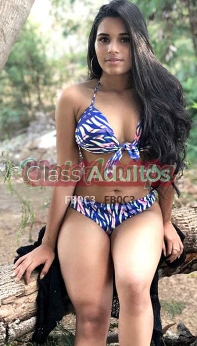 Acompanhante morena em Rio de Janeiro — Alecxia
