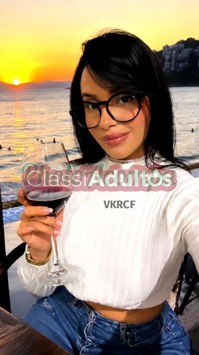 Acompanhante morena em Guarujá, foto de perfil