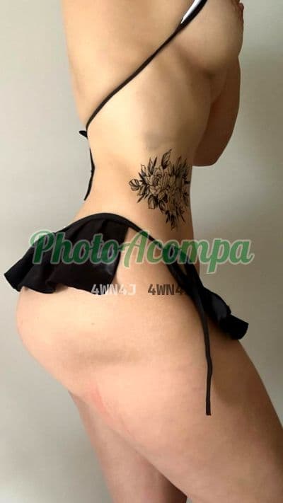 Acompanhante em Aparecida de Goiânia com beijo na boca (2) — Anna