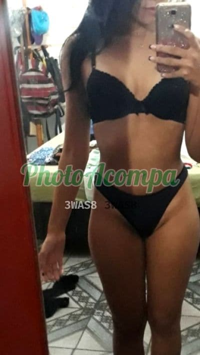 Acompanhante em Niterói com beijo grego (2) — Bárbara