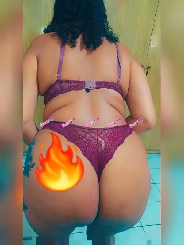 Acompanhante alta em Baixada Santista, foto de perfil