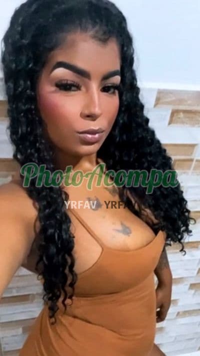 Acompanhante em Rio de Janeiro com beijo grego (2) — Barbie Babalu