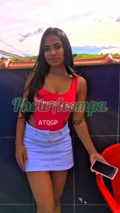 Acompanhante em Anápolis com beijo na boca (2) — Beatriz Lopes