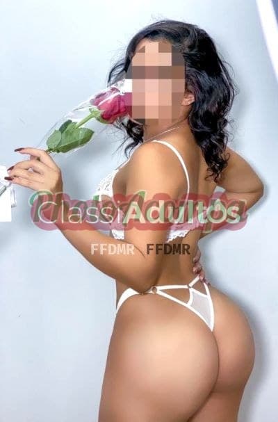 Acompanhante morena em São Paulo — Beatriz Rosa