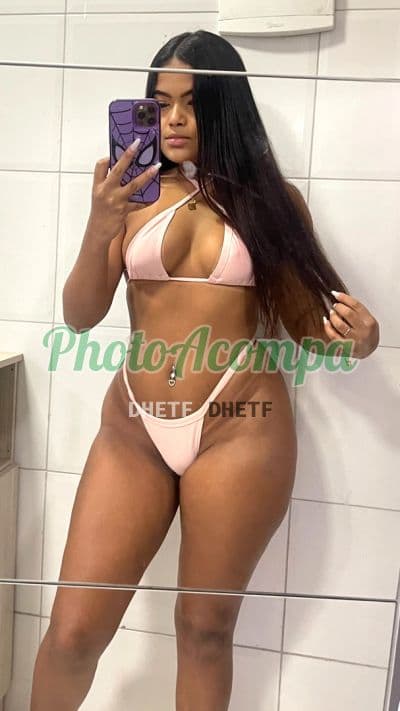 Acompanhante em Rio de Janeiro — beijo na boca, foto 6 de Bia Andrade