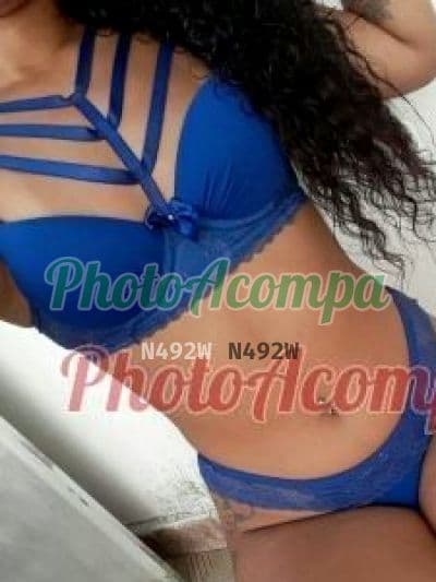 Acompanhante em Niterói — beijo na boca, foto 2 de Bia