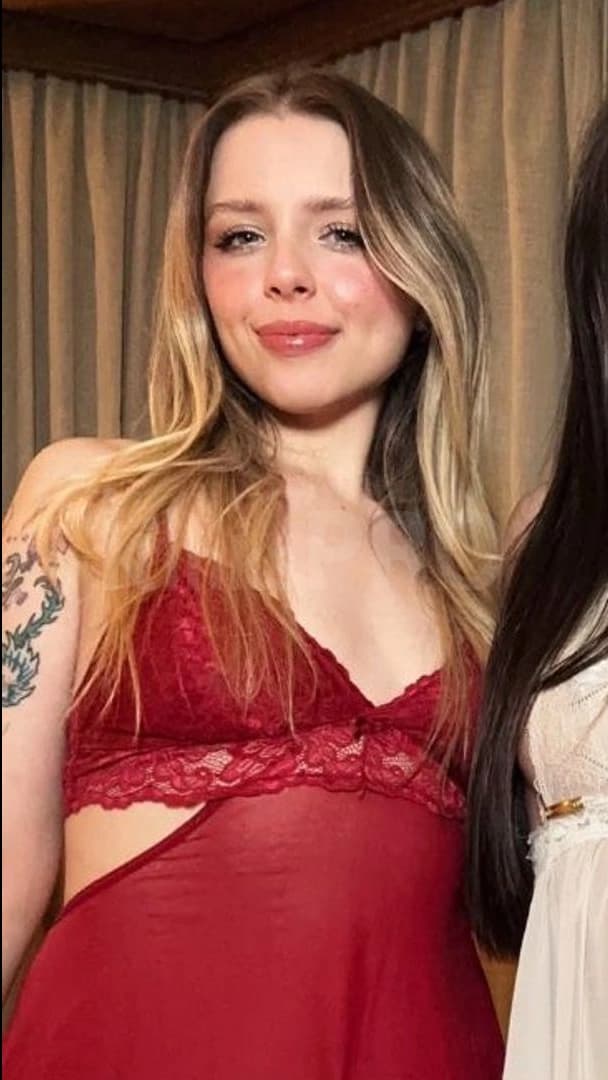 Acompanhante em Porto Alegre — fetiche de pés, foto 6 de BiaDixon