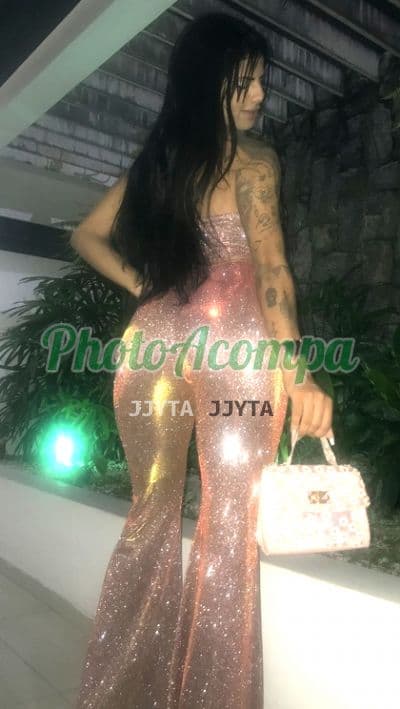 Acompanhante em Salvador — beijo na boca, foto 2 de Bya
