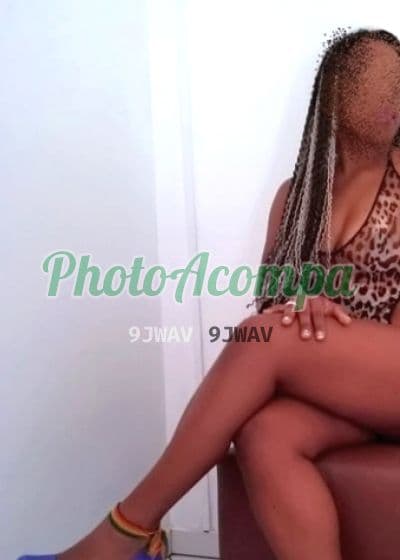 Acompanhante em Itajaí com beijo grego (2) — Cacau Ferrary