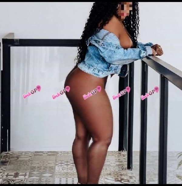 Acompanhante negra em Maringá (7) — Cacau Oficial