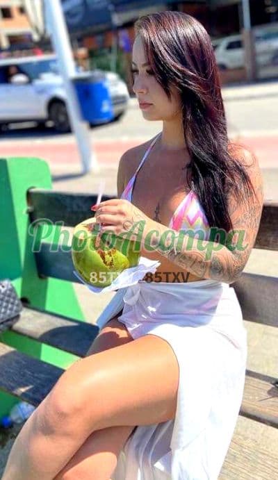 Acompanhante em Santos — beijo grego, foto 2 de Camila Ribeiro