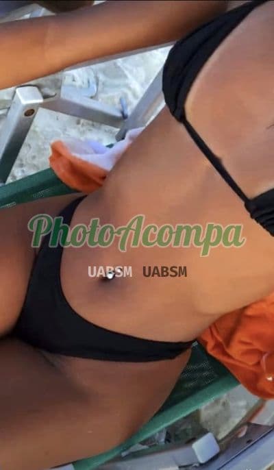 Acompanhante em Guarulhos com beijo na boca (2) — Carioca ninfetinha