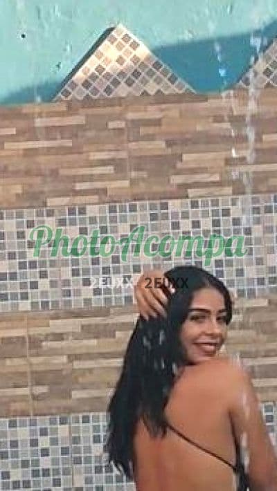 Acompanhante em Santarém com beijo na boca (2) — Carolina