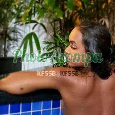 Acompanhante de seios naturais em São Paulo — Carolzinha Lima, foto 5