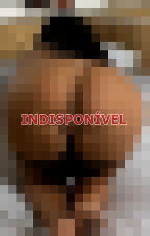 Foto 5: Acompanhante morena em Brasília — Coroa negra deliciosa, boca saliente e lábios carnudos.