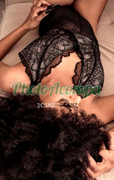Acompanhante em Santos com beijo grego (2) — Cristal