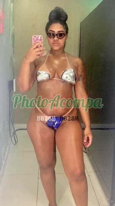 Acompanhante de seios naturais em Belo Horizonte, foto 3 de Débora Alves