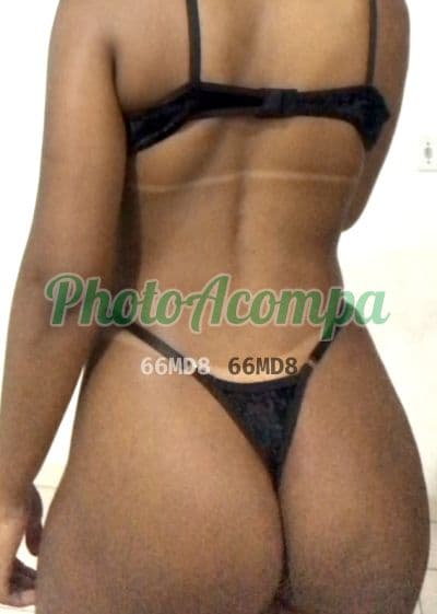 Acompanhante de seios naturais em Praia Grande (5) — Fernanda