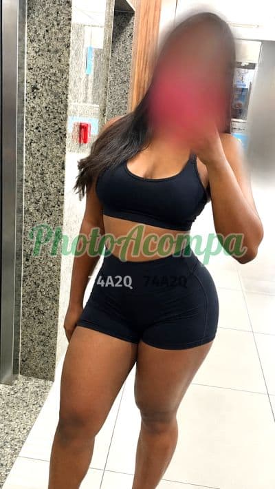 Acompanhante em Salvador — beijo na boca, foto 2 de Gabi