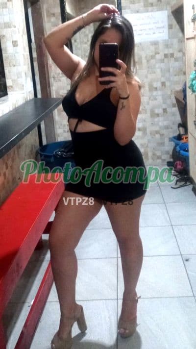 Acompanhante peituda em Osasco (3) — Gabi Loirinha